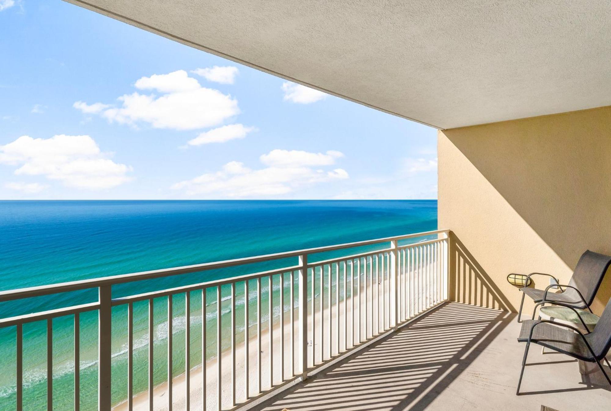 Beautiful Beachfront Paradise! Emerald Beach Resort Panama City Beach Exterior foto