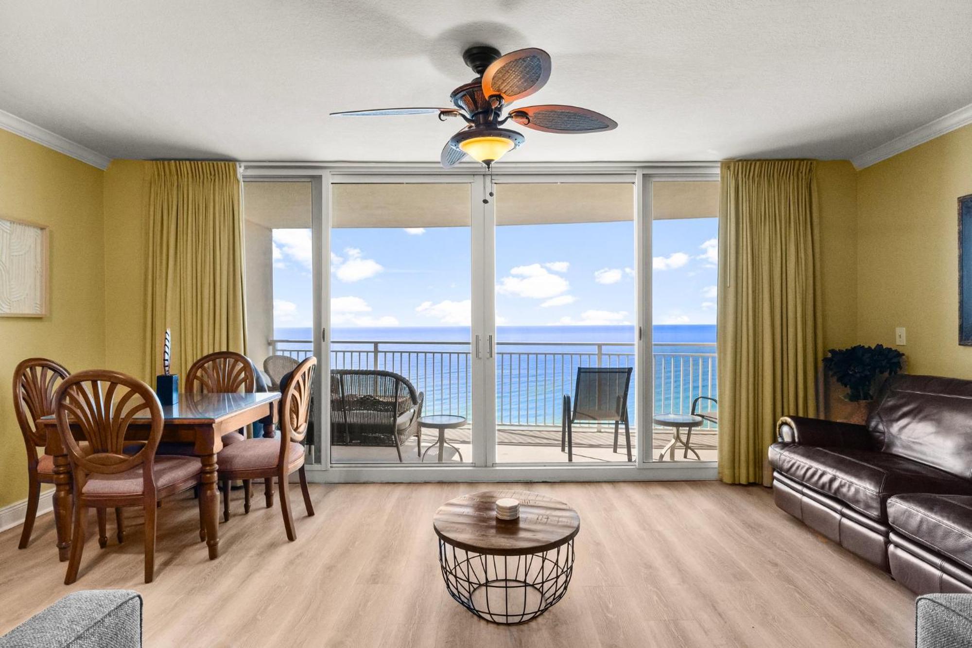 Beautiful Beachfront Paradise! Emerald Beach Resort Panama City Beach Exterior foto